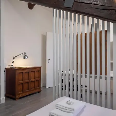 Xenia - Elegant Penthouse In Fiera Area * Milão